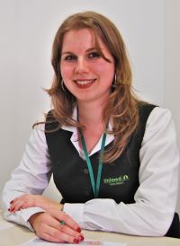 “Tive a oportunidade de acompanhar a transição do PA para a implantação do Hospital. O vasto leque de opções em serviços faz com que consigamos participar de um processo contínuo de evolução”. Aniare Flores Minussi Dutra – Auxiliar Administrativo