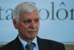 Para o levantamento foram considerados os aspectos construtivos relacionados com tecnologias, materiais, usos e costumes entre outras dimensões. Créditos: Andrewes Koltermann