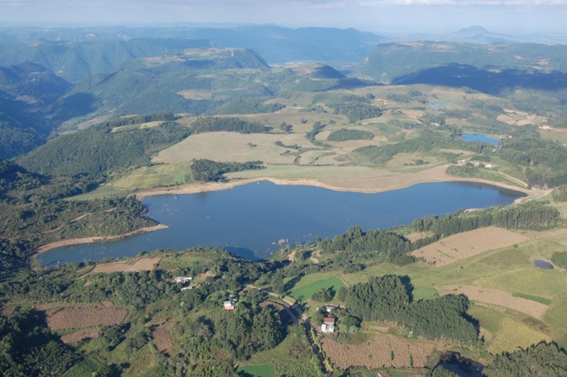 Arquivo:Foto barragem.jpg