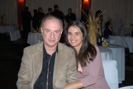 O diretor da Ulbra, Gerceí Carlos Silveira, e a esposa, Anelise Telles Silveira, marcaram presença no jantar.