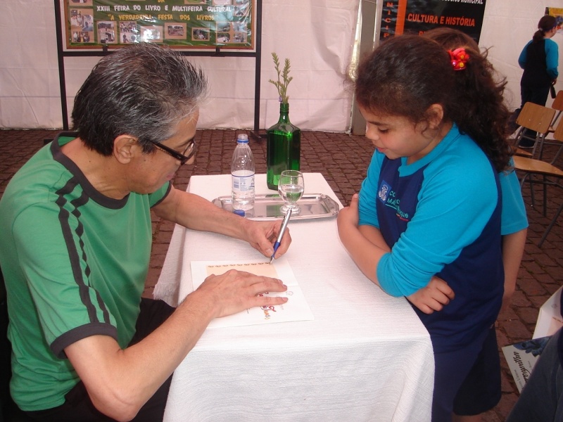 Arquivo:Jornalistapag5regiaocentro.JPG