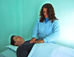 Conforme Eunice e Evandro (foto), os certificados do Vida Zen Cursos & Terapias possuem registro na Fundação Padre Landel de Moura. Créditos: Arquivo Vida Zen