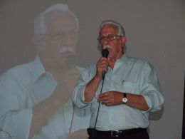 Por sugestão do presidente (foto) e decisão da assembléia, a sobra financeira será destinada para de modificação do curso de redes que atravessam propriedades particulares. Créditos: Arquivo Celetro