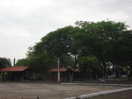 Para relaxar, o visitante tem churrasqueiras à disposição. Créditos: Arquivo secretaria de Cultura, Desporto e Turismo