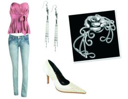 Outra ideia bacana é uma blusa tomara que caia com calça skinny e scarpin. O visual tem um toque todo sensual e clássico ao mesmo tempo. Créditos: vilamulher.terra.com.br