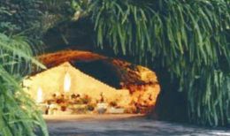 Na Gruta do Sítio Alto o turista tem a opção de meditar, orar e equilibrar as energias.